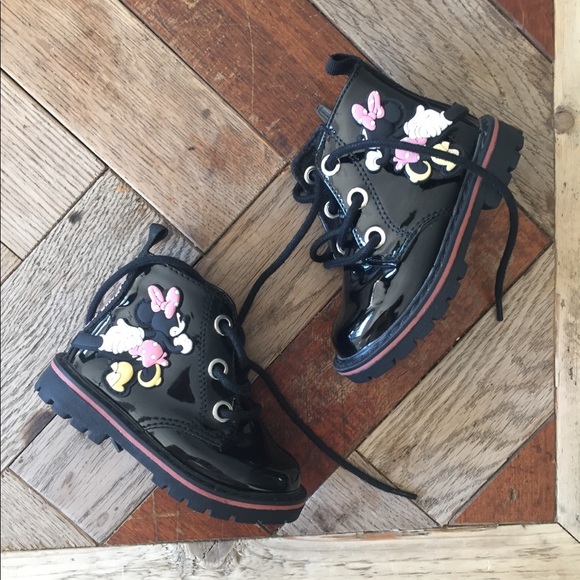 NWOT ZARA Minnie Mouse boots (4) - Picture 1 of 3